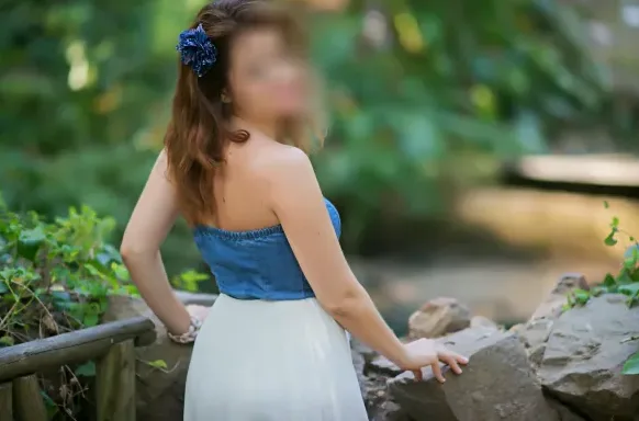 Sara, 30
